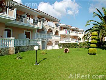 Golden Sun & Golden Beach Hotel 